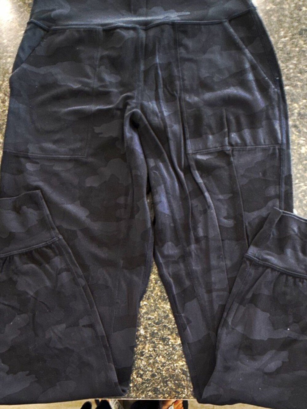 lululemon Black Gray Camo High Rise Ankle Leggings 6 Stretch Pockets Logo